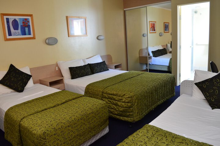 Room 17 of 51