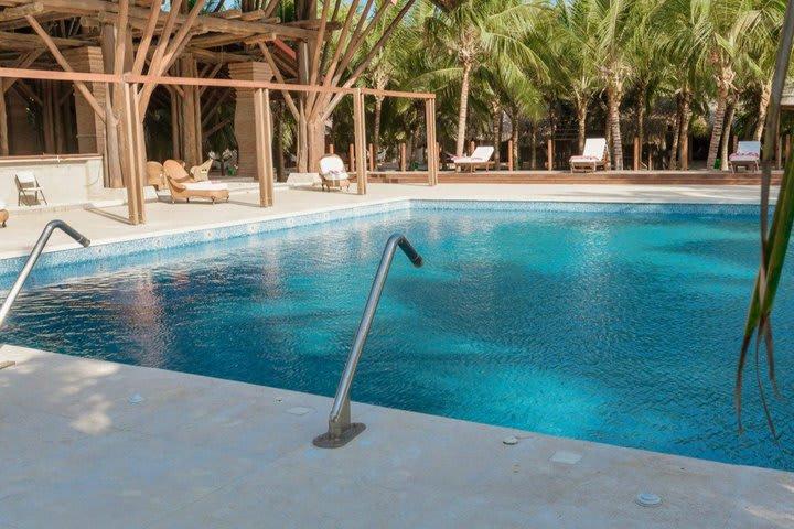 Castillete Hotel & Beach Club