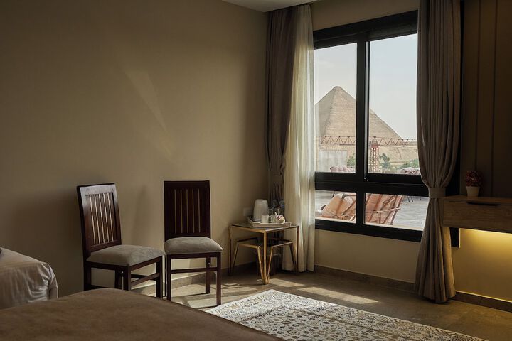 Room 104 of 148