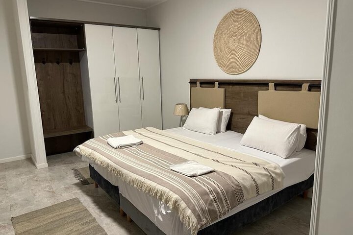 Room 21 of 25
