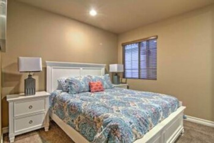 Hotel Interior 4 of 14