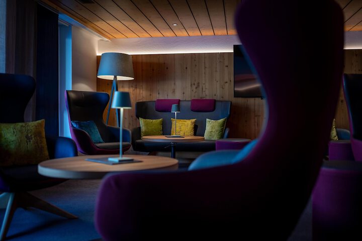 Hotel Interior 5 of 185