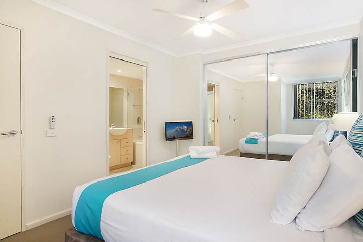 Room 3 of 113