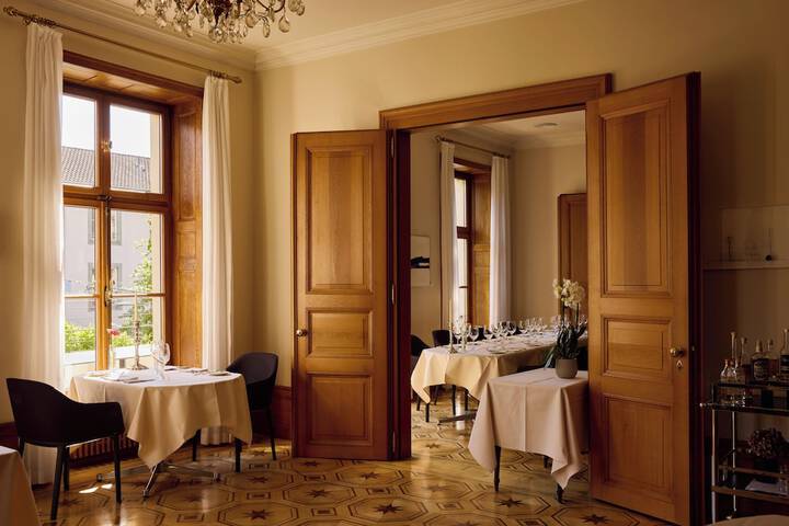 Dining 50 of 66
