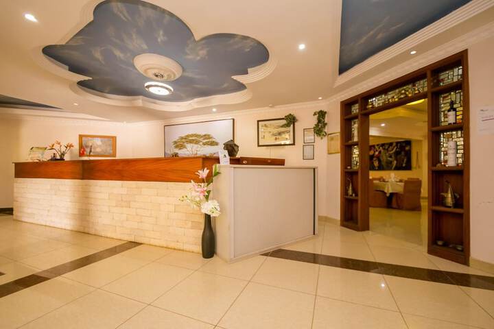 Hotel Interior 4 of 53