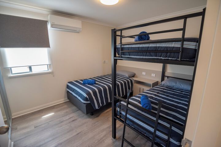 Room 21 of 116