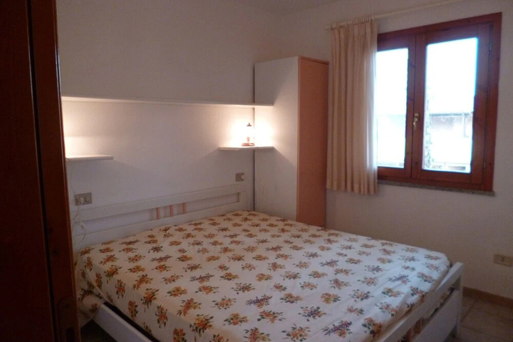 Room 3 of 11