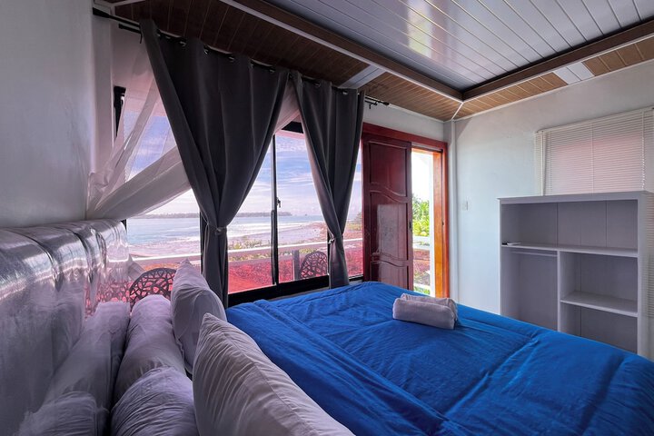 Room 18 of 53