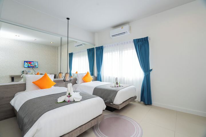 Room 89 of 132