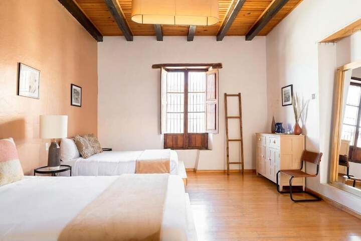 Photo of CASA MADERO