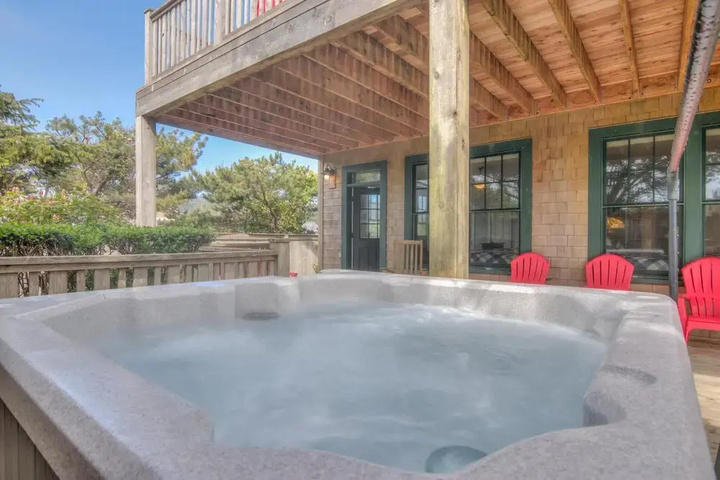 Pool 12 of 29