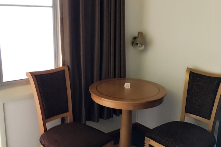 Room 18 of 63
