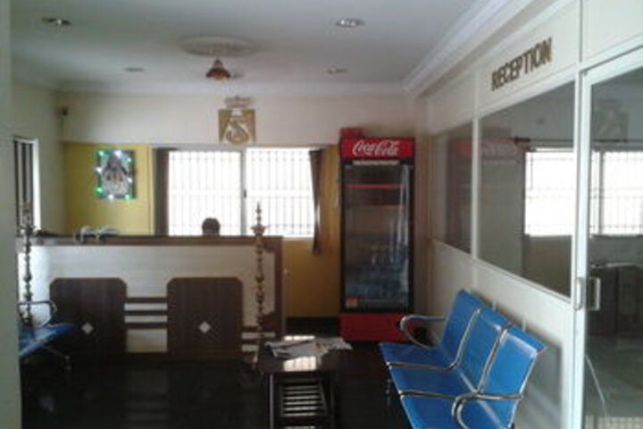 Vedanta Wake Up Madurai Arapalayam Bus Stand