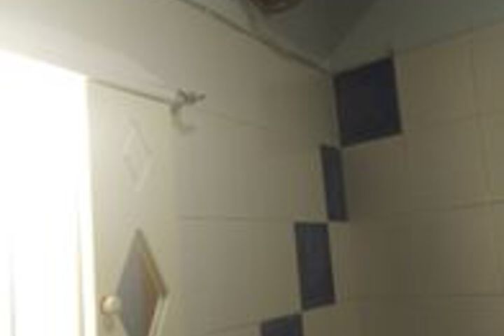 Room 4 of 48