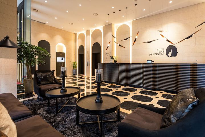 Lobby Photos