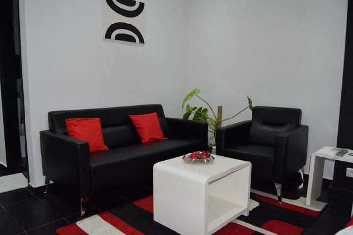 Room 15 of 30
