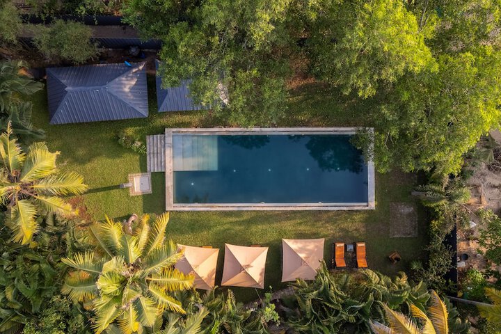 Pool 69 of 138