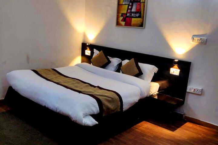 Room 7 of 7