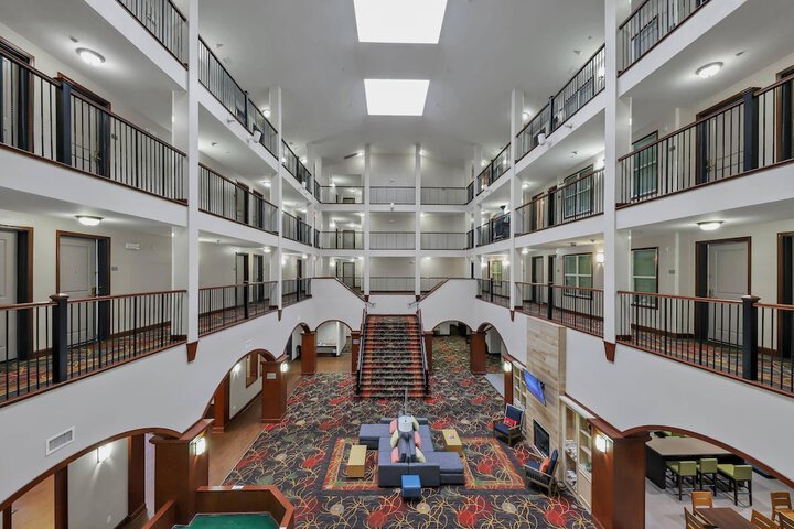 Guest Lobby