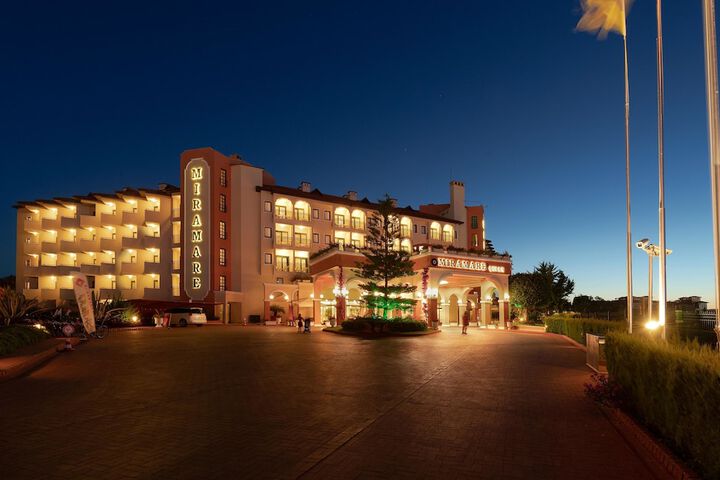 Hotel 193 of 203