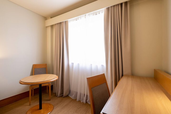 Room 84 of 169