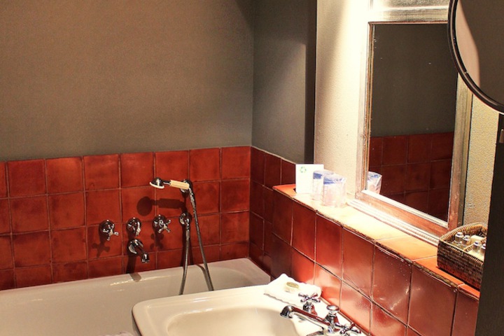 Room 40 of 94