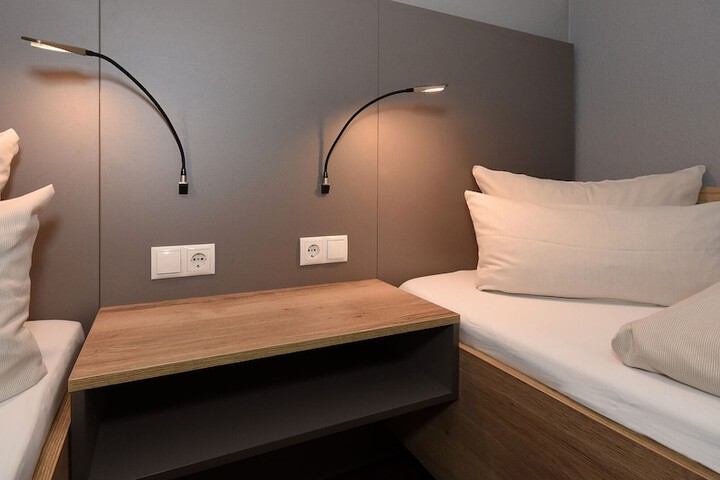 Room 14 of 39