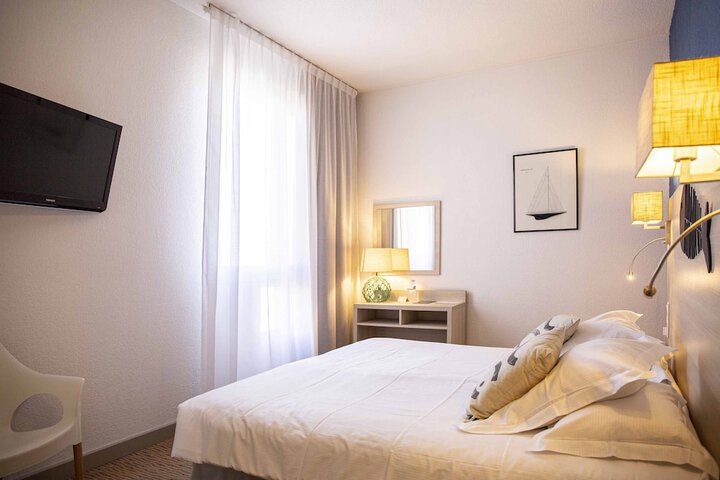 Room 15 of 75