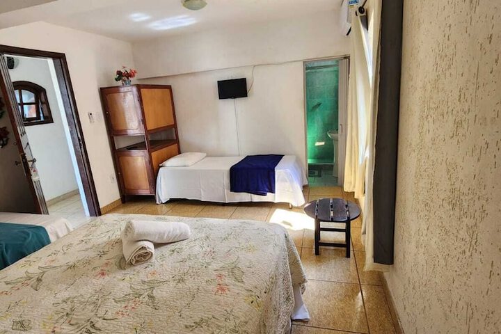 Room 19 of 38