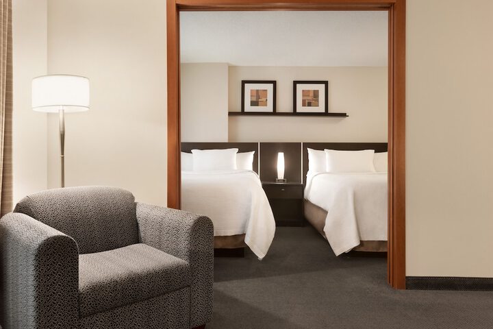 Room 3 of 48