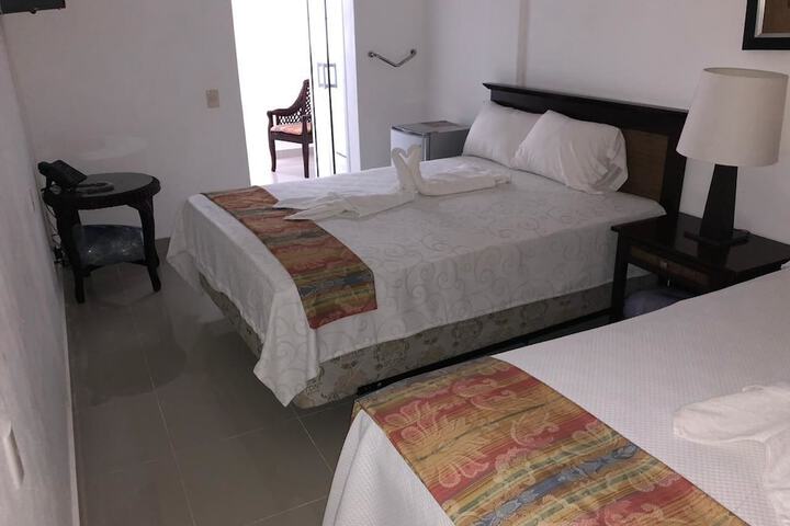 Room 3 of 14