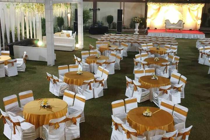 Ballroom/Hall 57 of 68