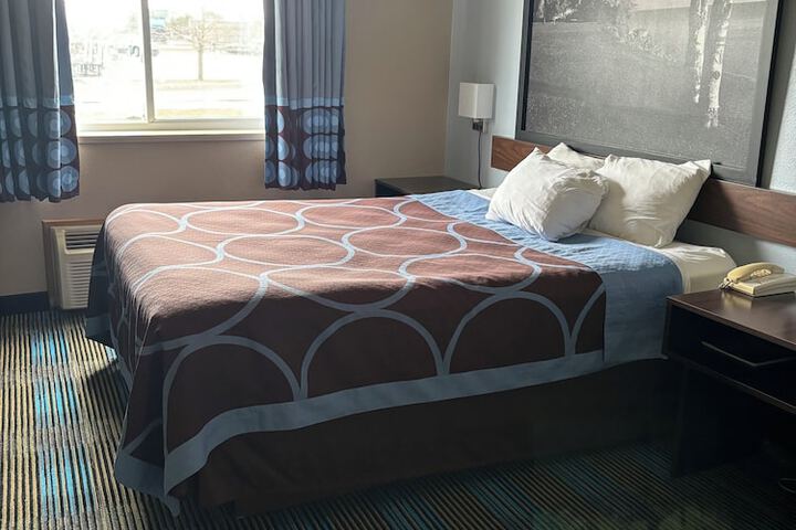 Room 17 of 57
