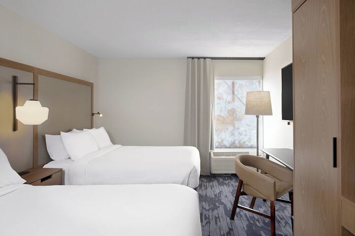 Room 6 of 21