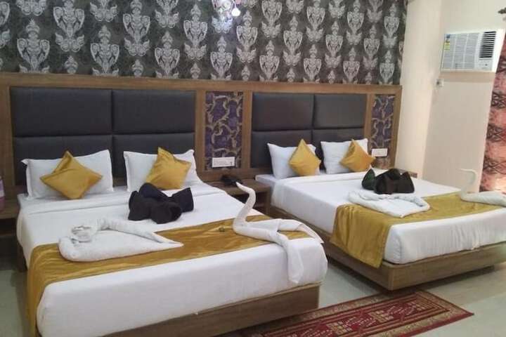 Room 15 of 89