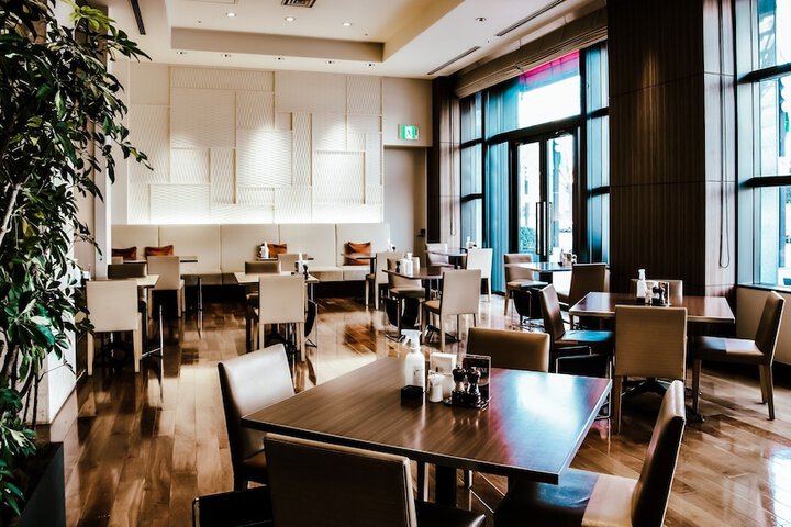 Dining Photos