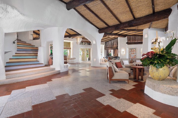 Lobby Entry
