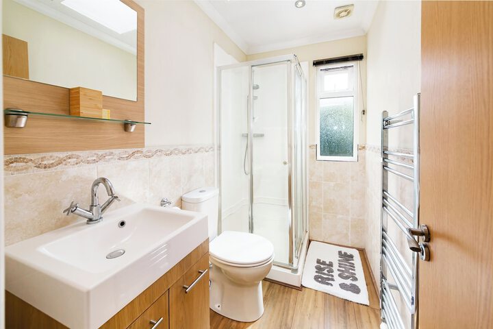 Room 15 of 21