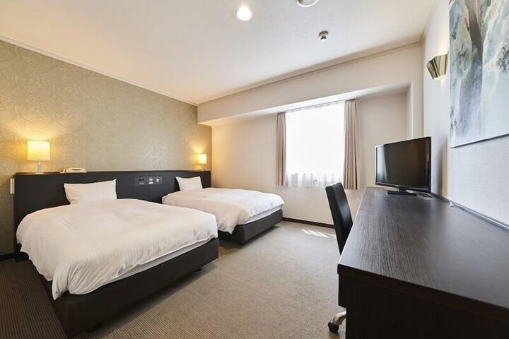 Room 14 of 31