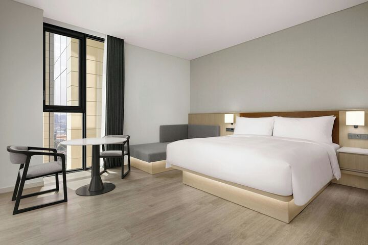 AC Hotel by Marriott Seoul Geumjeong