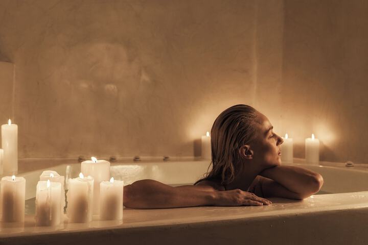 Hot Tub 49 of 92