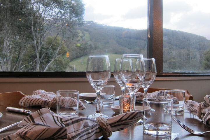 Dining 34 of 43