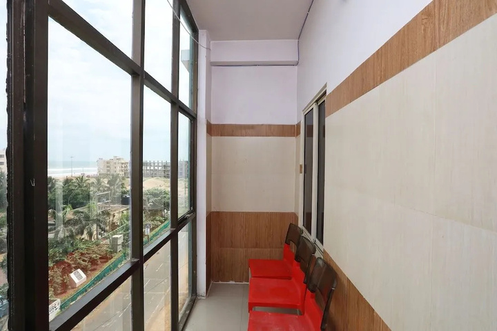 Terrace/Patio 8 of 13