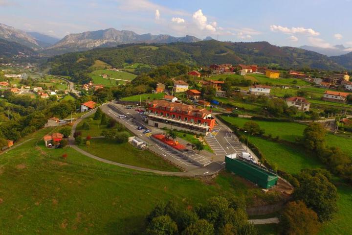 Hotel Restaurante Canzana