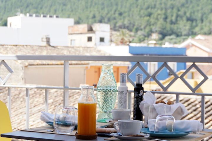 Breakfast/Coffee Service 33 of 53