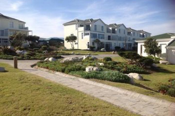 Property Grounds 28 of 28