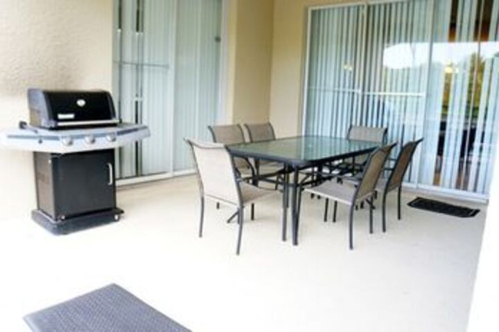 Terrace/Patio 18 of 19