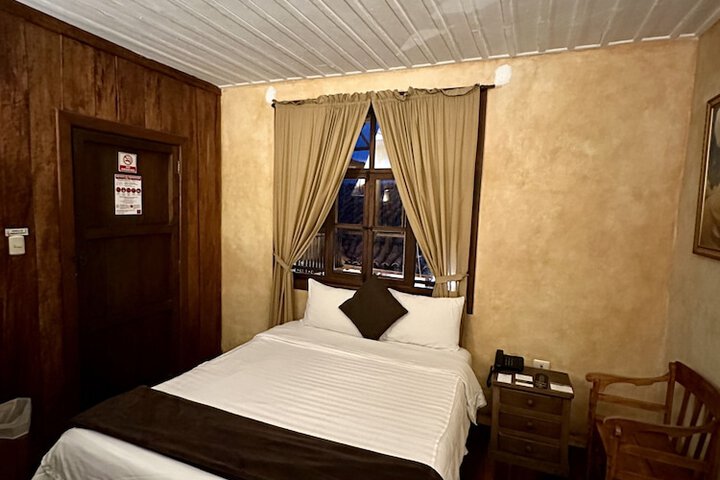 Room 19 of 36
