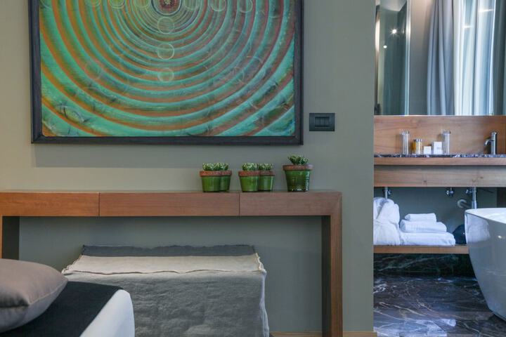 Room 40 of 73