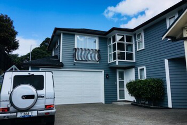 Emilys Holiday House Newmarket